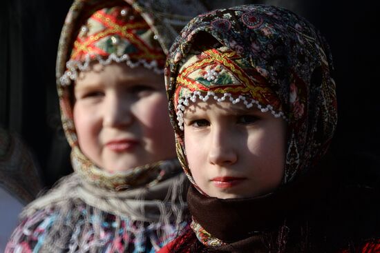 Seeing off Maslenitsa in Suzdal