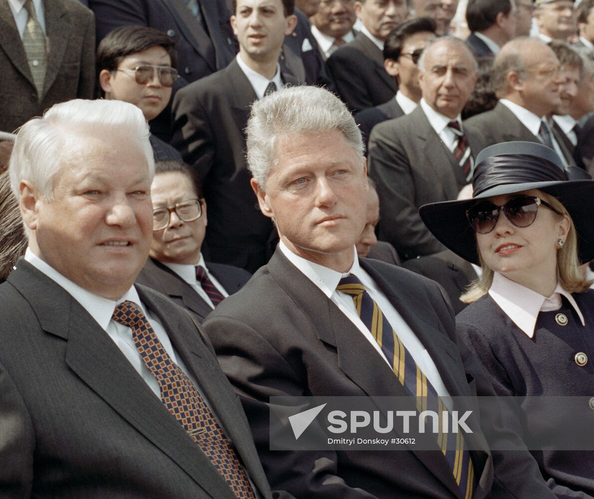 YELTSIN CLINTON WIFE VICTORY DAY MOSCOW