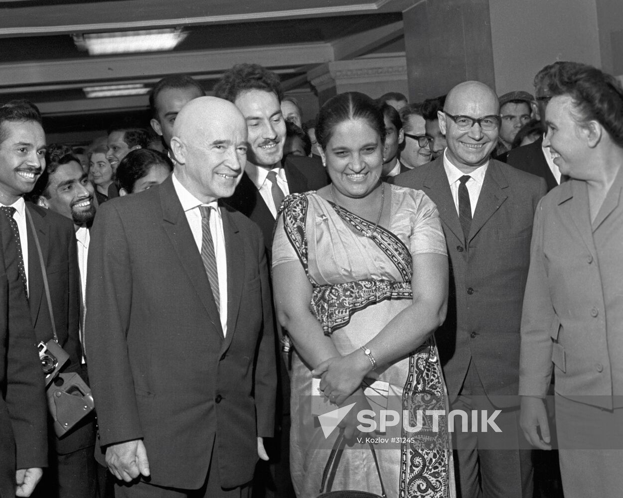BANDARANAIKE PETROVSKY