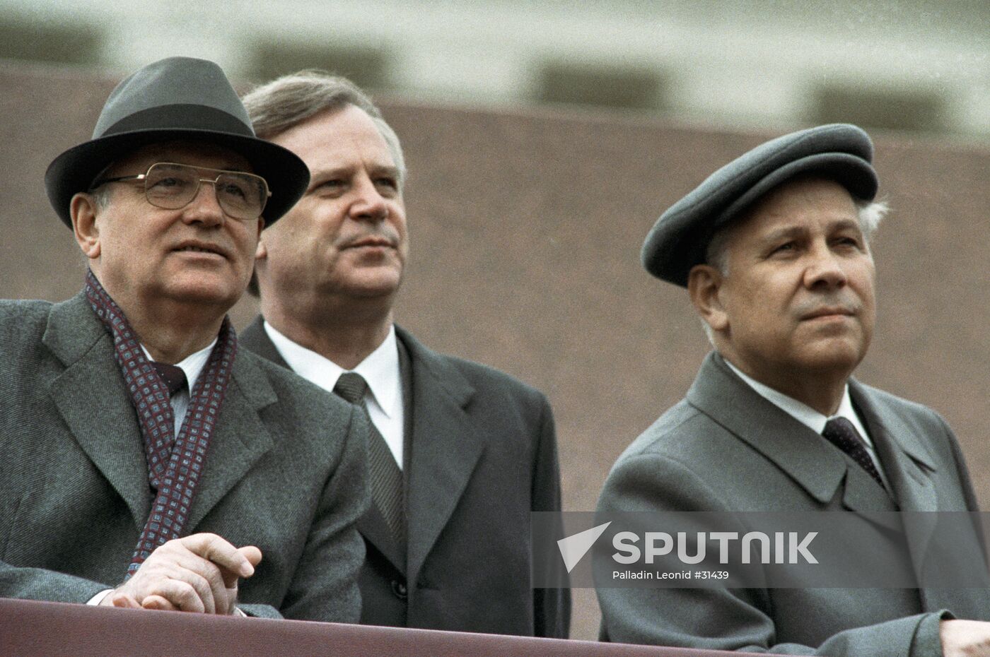LUKYANOV GORBACHEV RYZHKOV MAY-DAY RALLY