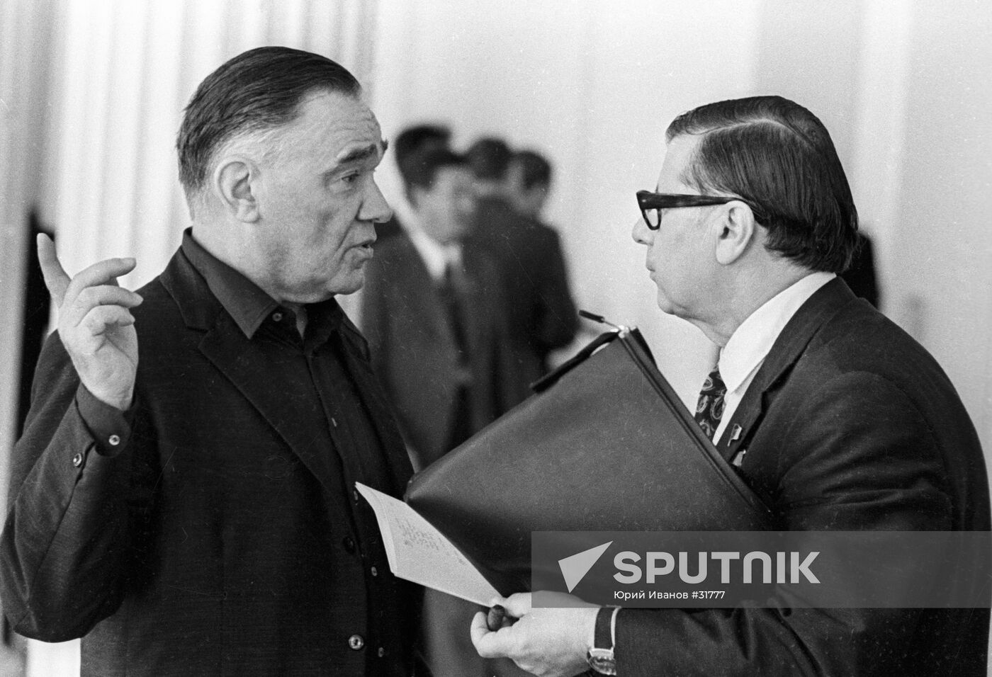 YAKOVLEV CHAKOVSKY CONVERSATION