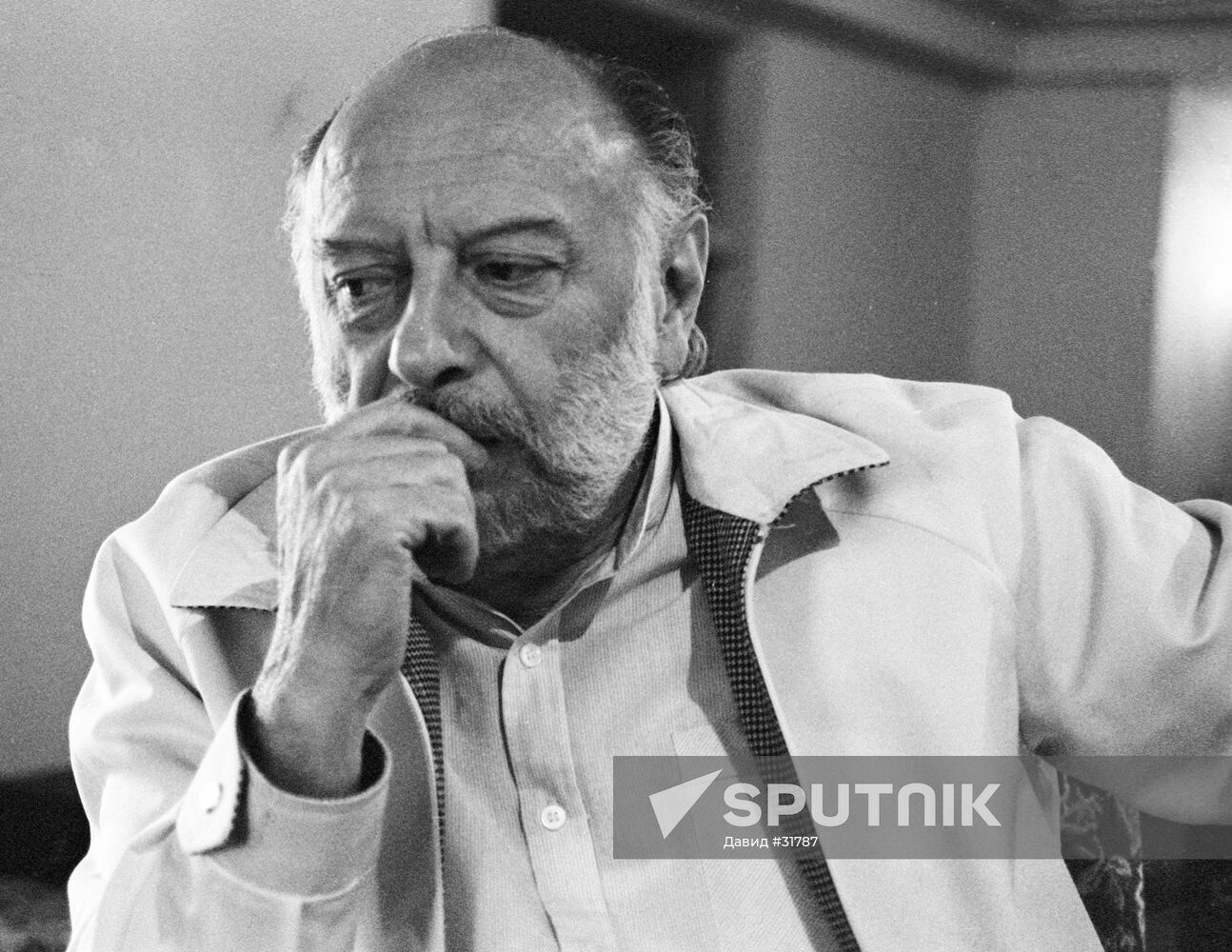 ACTOR SPORTSCASTER MAKHARADZE