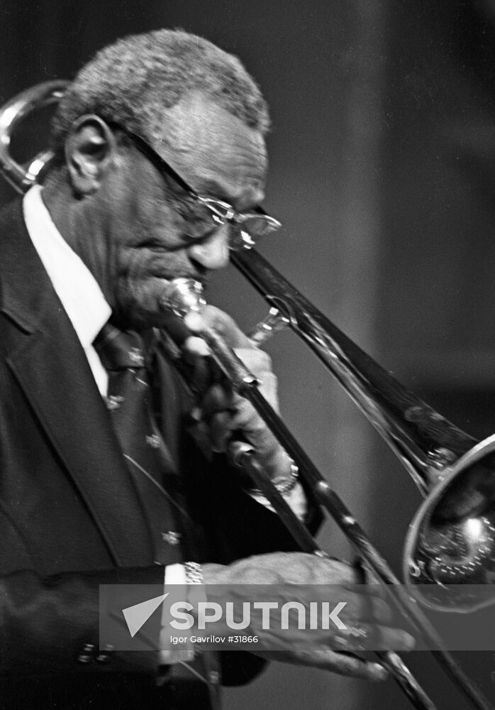 MUSIC JAZZ TROMBONE CONCERT