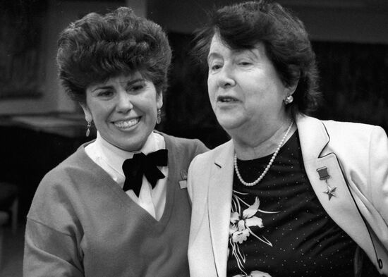 NATALYA SATZ PATRICIA SCHNEIDER