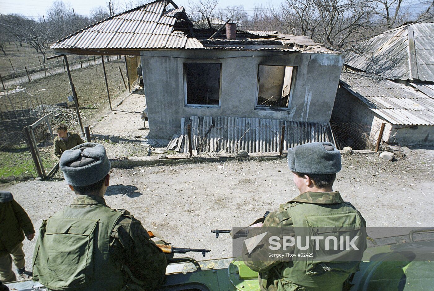 SOUTH OSSETIA CONFLICT DESTROYED VILLAGE