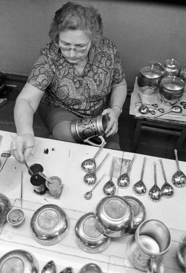 KHOKHLOMA DESIGN SPOONS CUPS