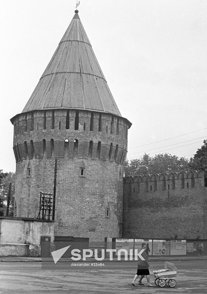 FORTRESS WALL TOWER ARCHITECT FEDOR KON