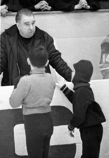 TARASOV ICE HOCKEY CSKA SCHOOL 