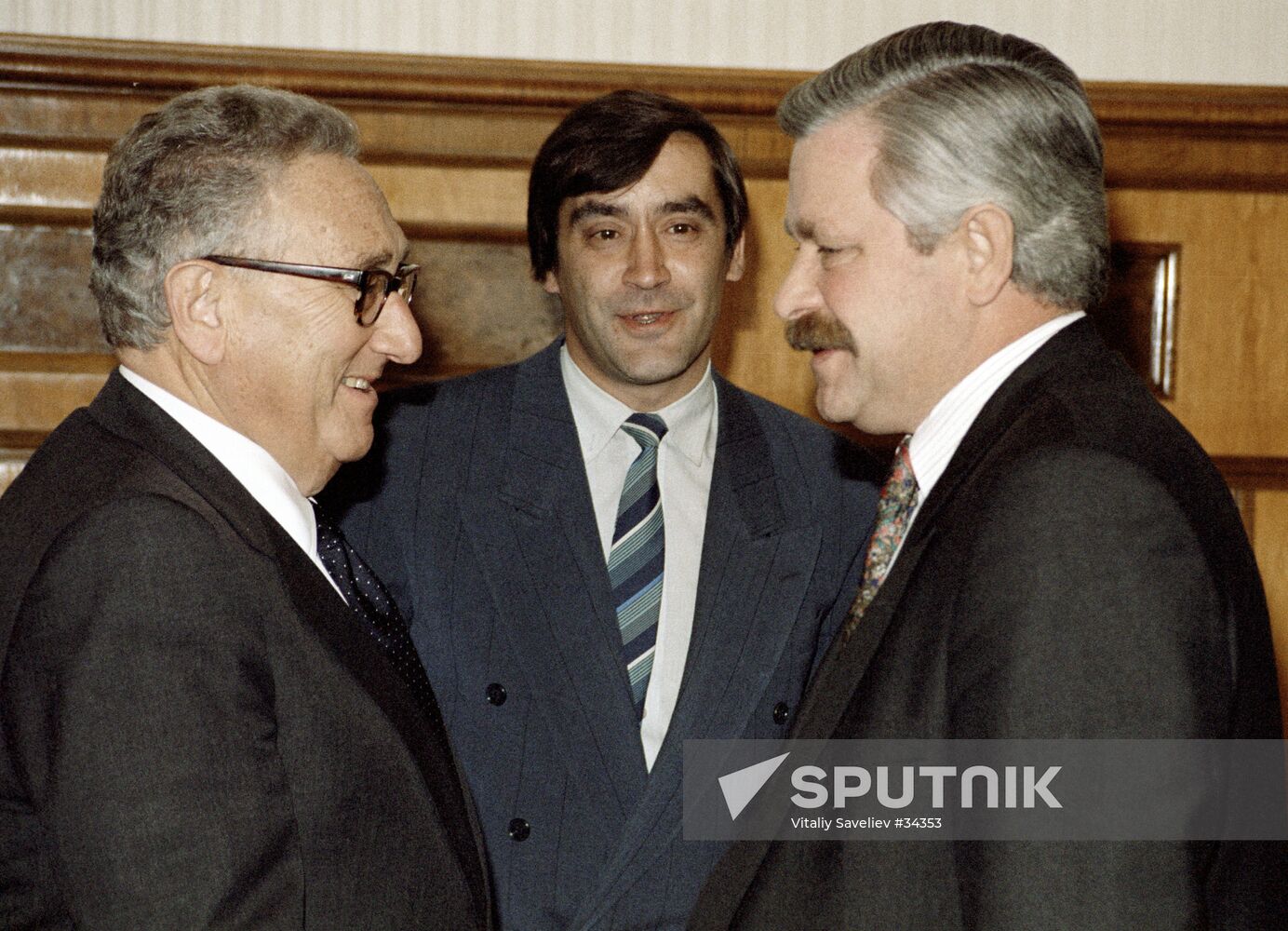 RUTSKOY KISSINGER MEETING