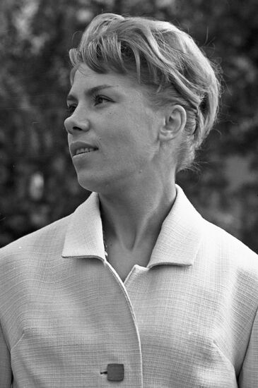 GYMNAST LATYNINA