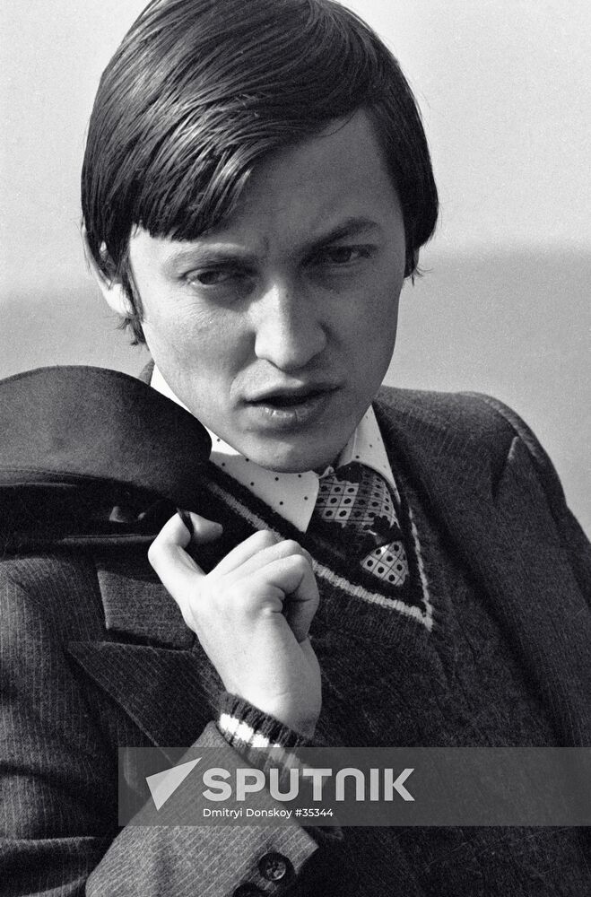 KARPOV WORLD CHESS CHAMPION