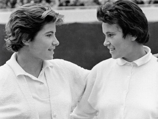 Soviet tennis players Anna Dmitriyeva and Valentina Kuzmenko