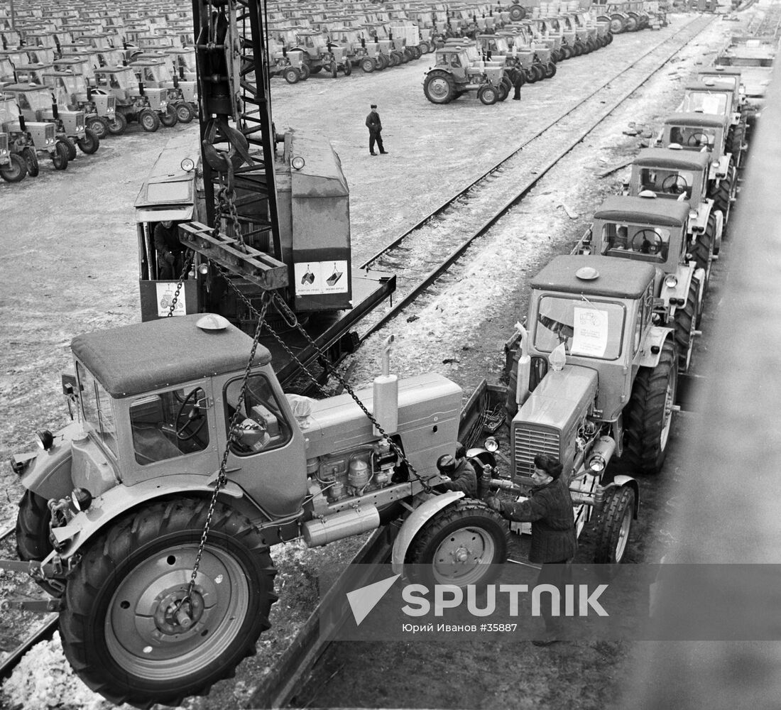 BELARUS TRACTORS WORKS MINSK 