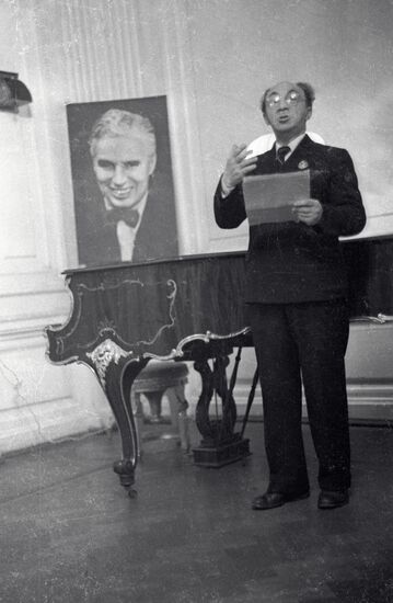 MIKHOELS CHAPLIN SOIREE SPEECH