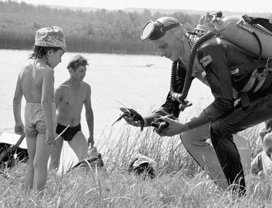 DIVERS RIVER CRAYFISH