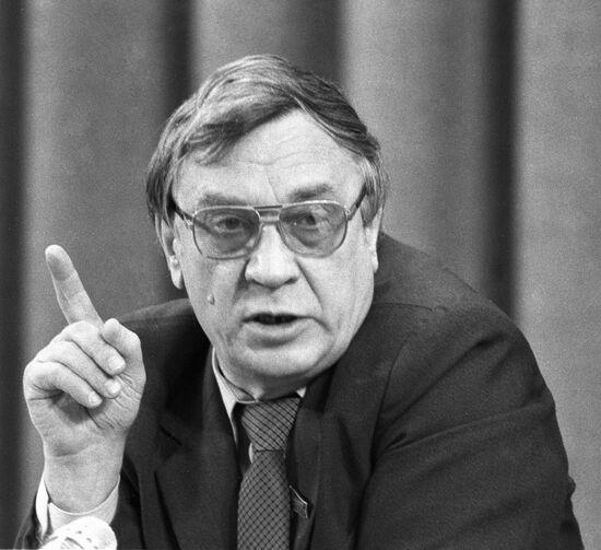 YANAYEV