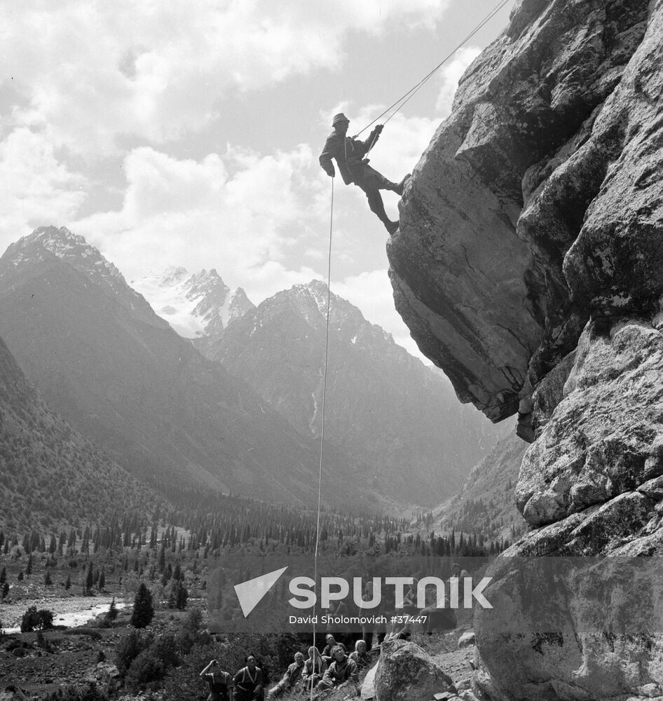 Alpinists training in the Tien Shan mountains