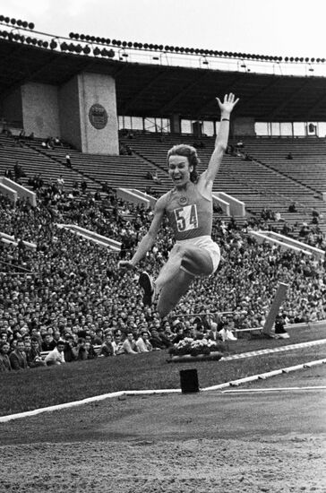 SHCHELKANOVA COMPETITIONS