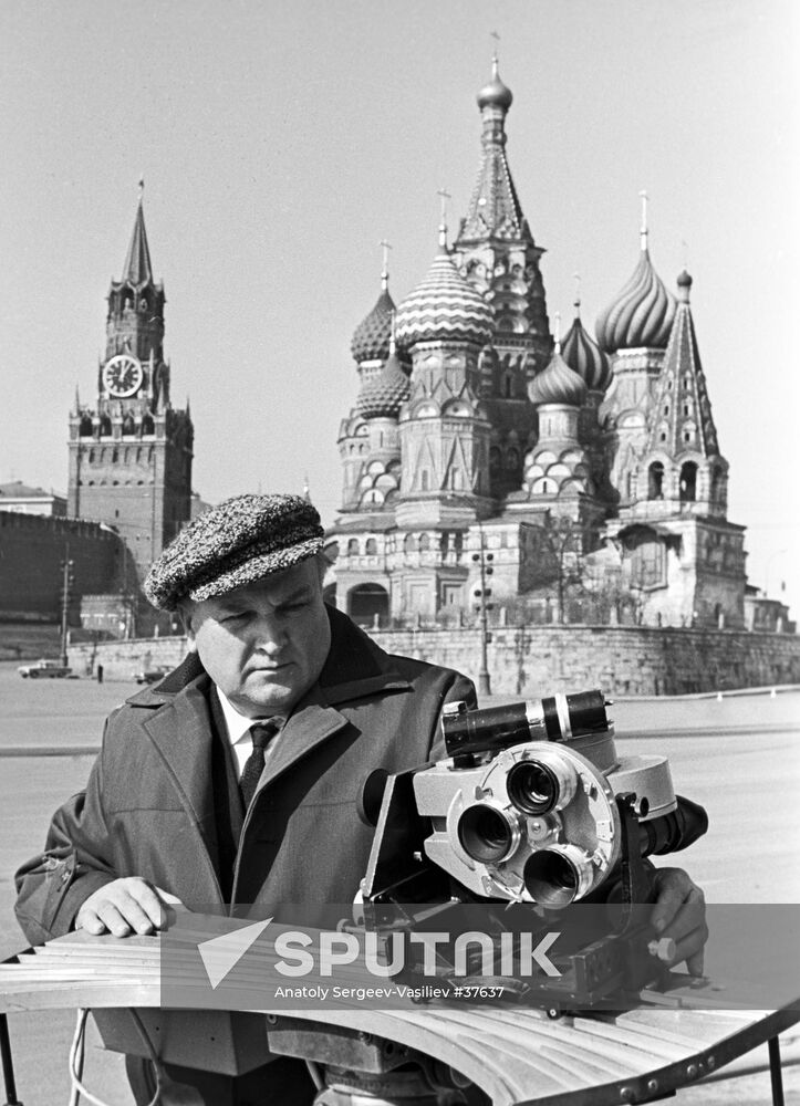 BOLSHAKOV SHOOTING CAMERA STEREO FILM