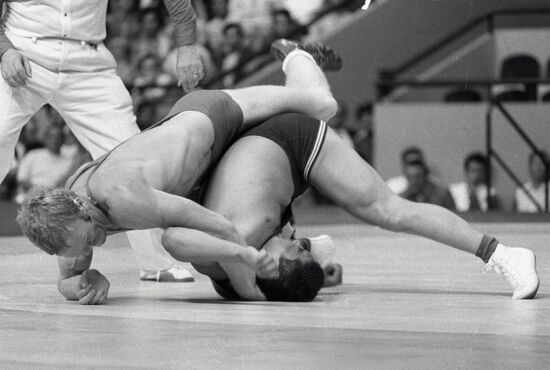WRESTLER YARYGIN TRICK