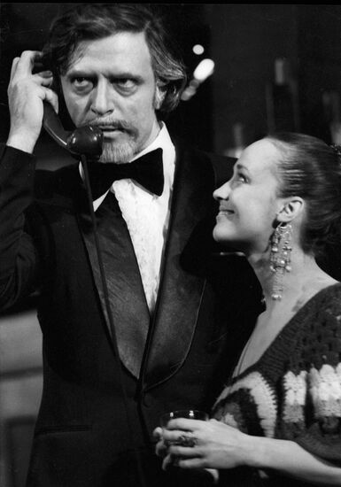 LAZAREV PECHERNIKOVA PLAY