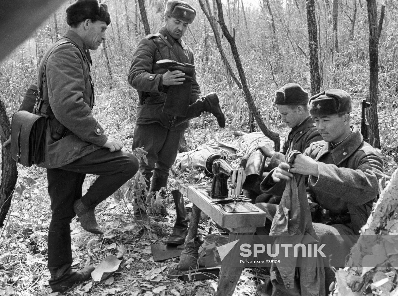 FRONTIER GUARDS SHOEMAKER EXERCISE