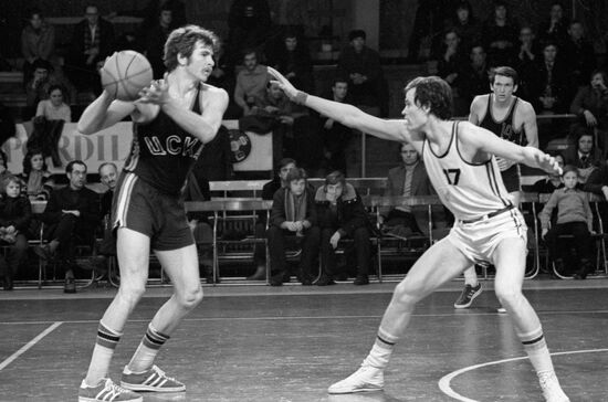 BASKETBALLER YEDESHKO