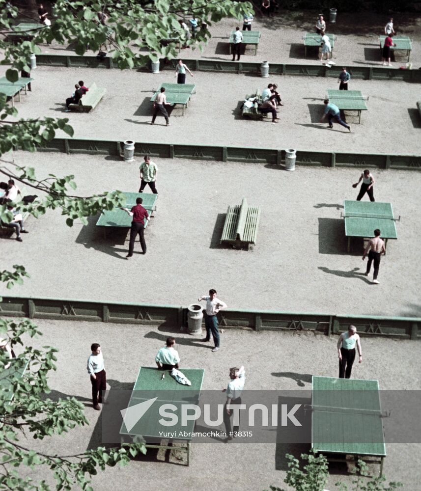 TABLE TENNIS MUSCOVITES