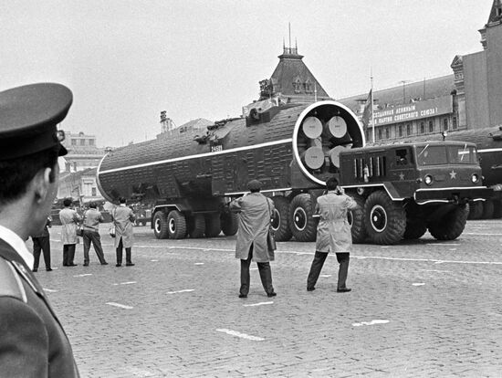 PARADE VICTORY DAY RED SQUARE 