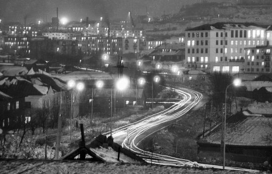 CITY NIGHT