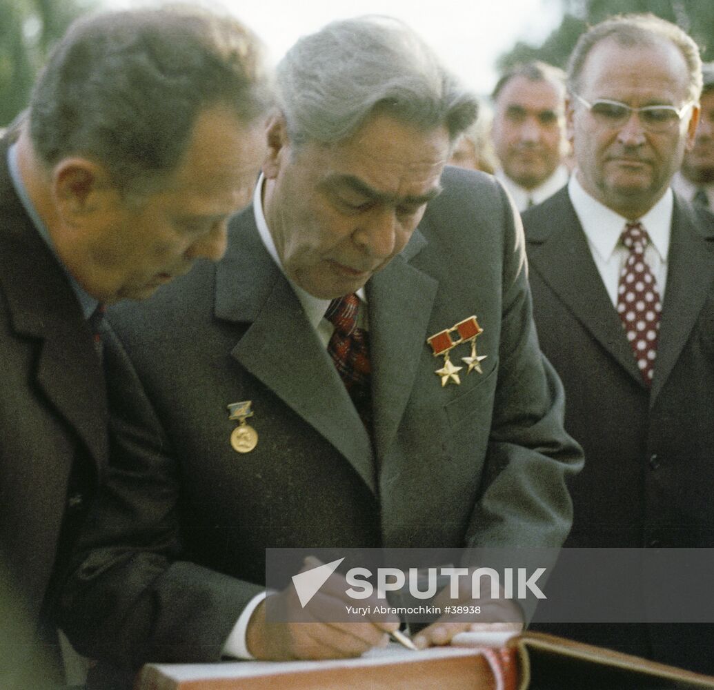 BREZHNEV 