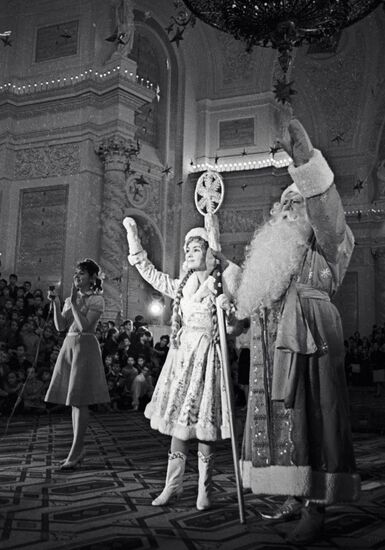 Father Frost and Snowmaden