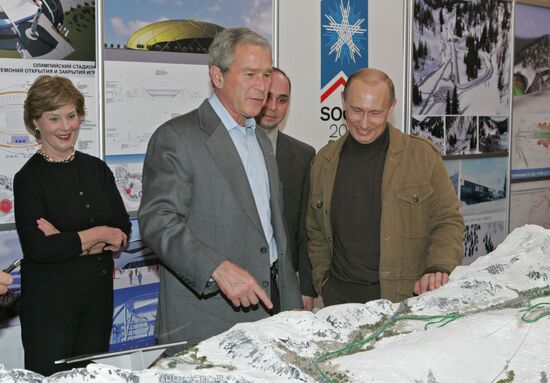 George W. Bush and Vladimir Putin