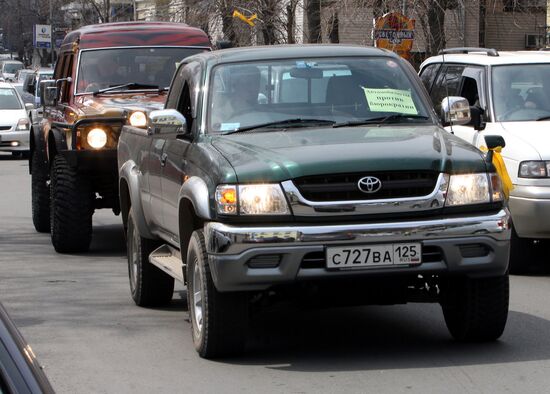 Motorists versus red tape