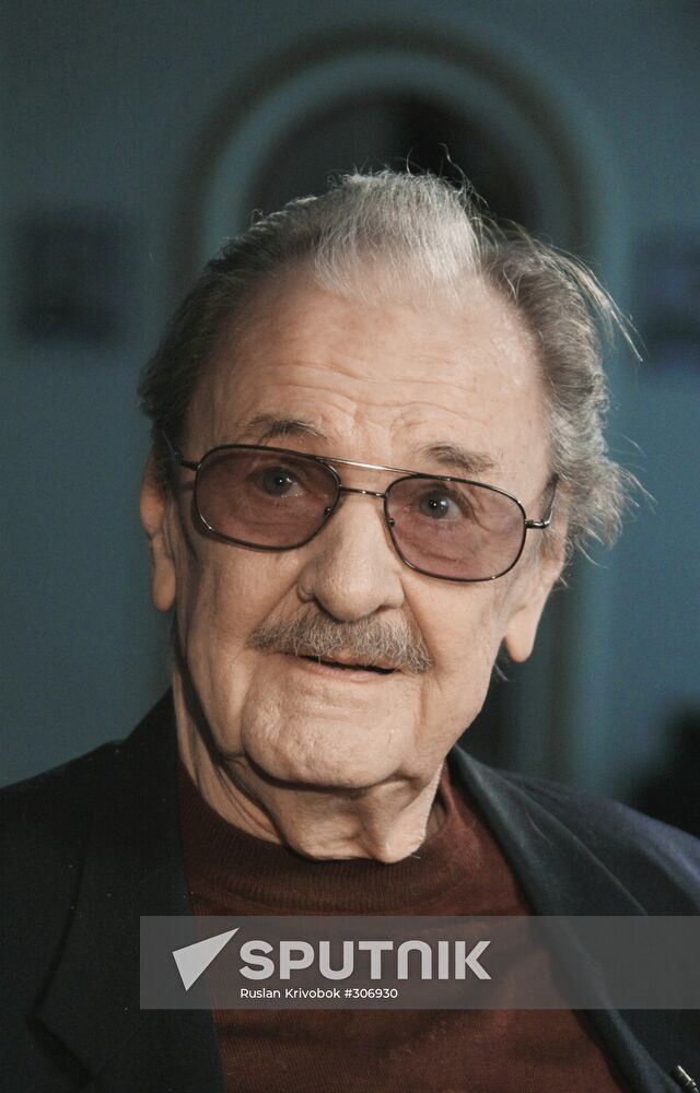 Yury Yakovlev