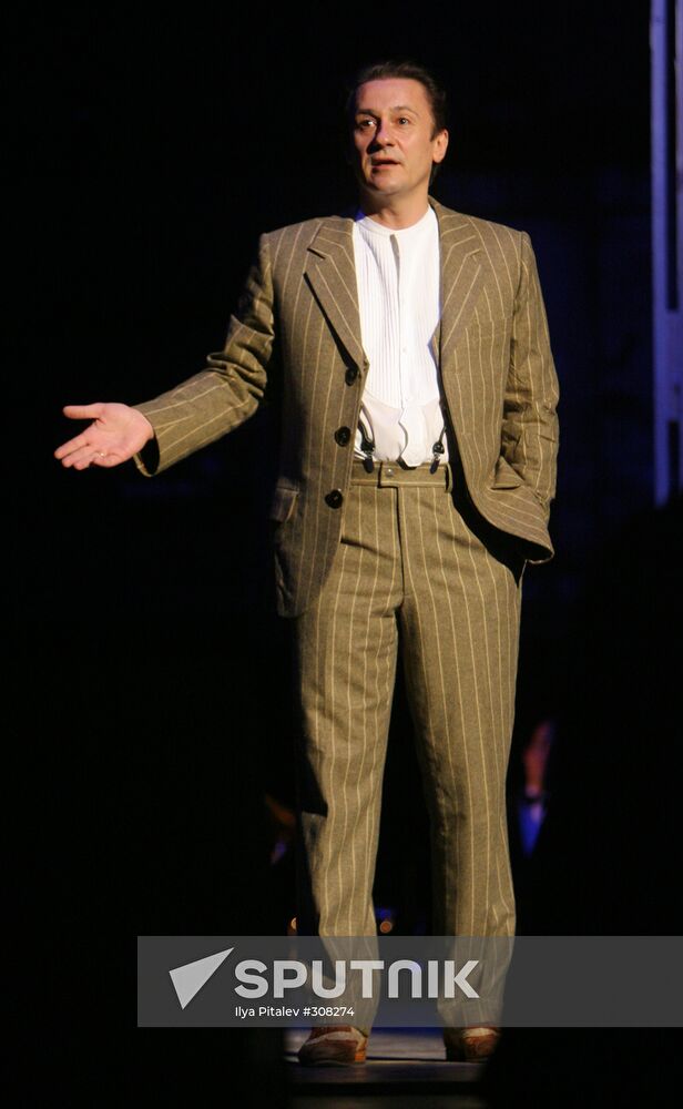 Oleg Menshikov in one-man show
