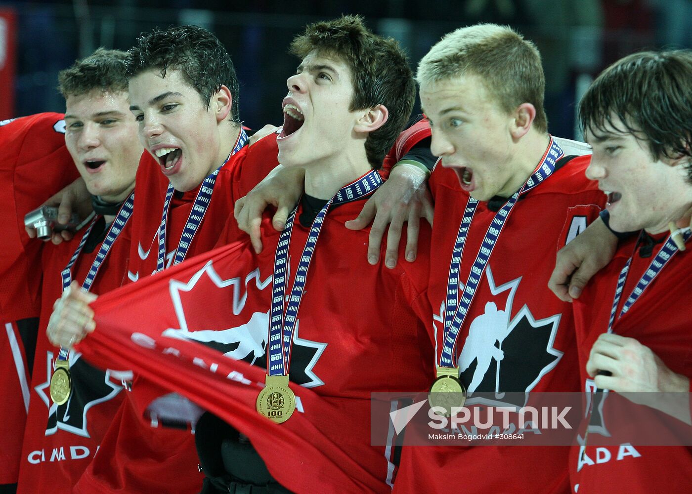World junior hockey championship Canada vs. Russia 8-0