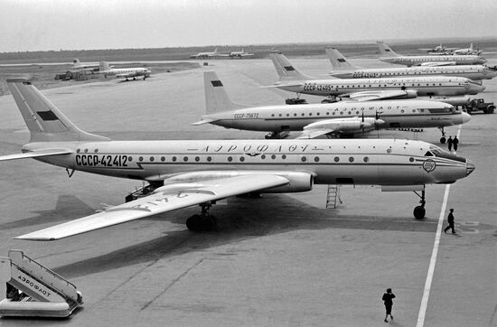 Passenger planes