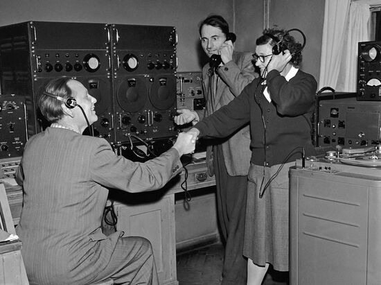 Picking up rocket signals