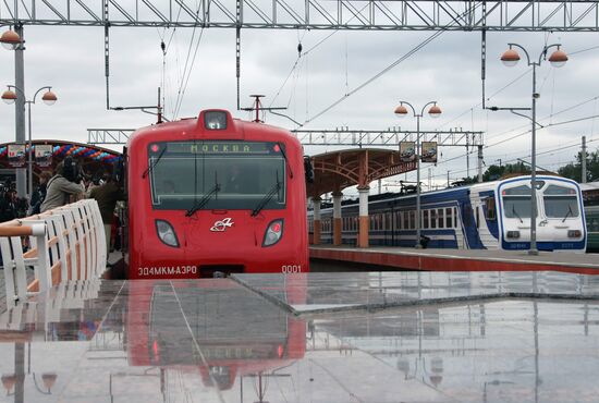 Presentation of a new train
