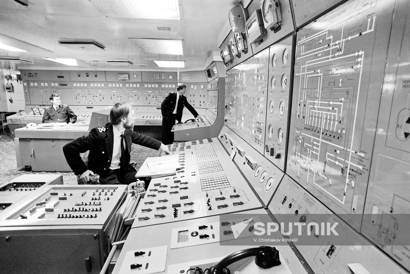 Nuclear-powered ship Sibir