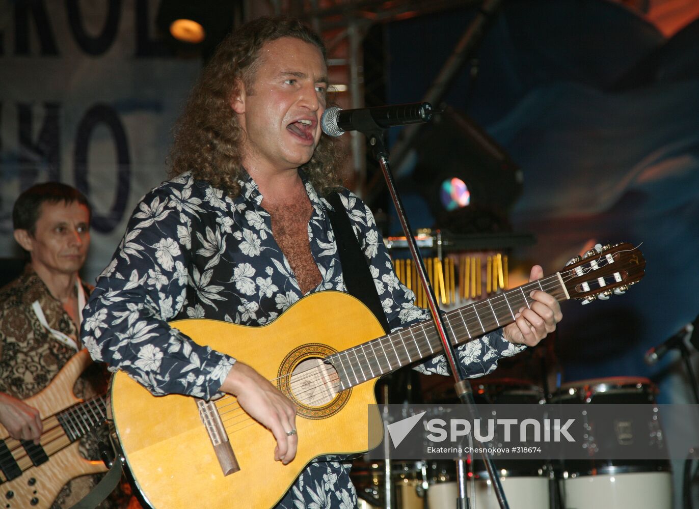 Leonid Agutin singer