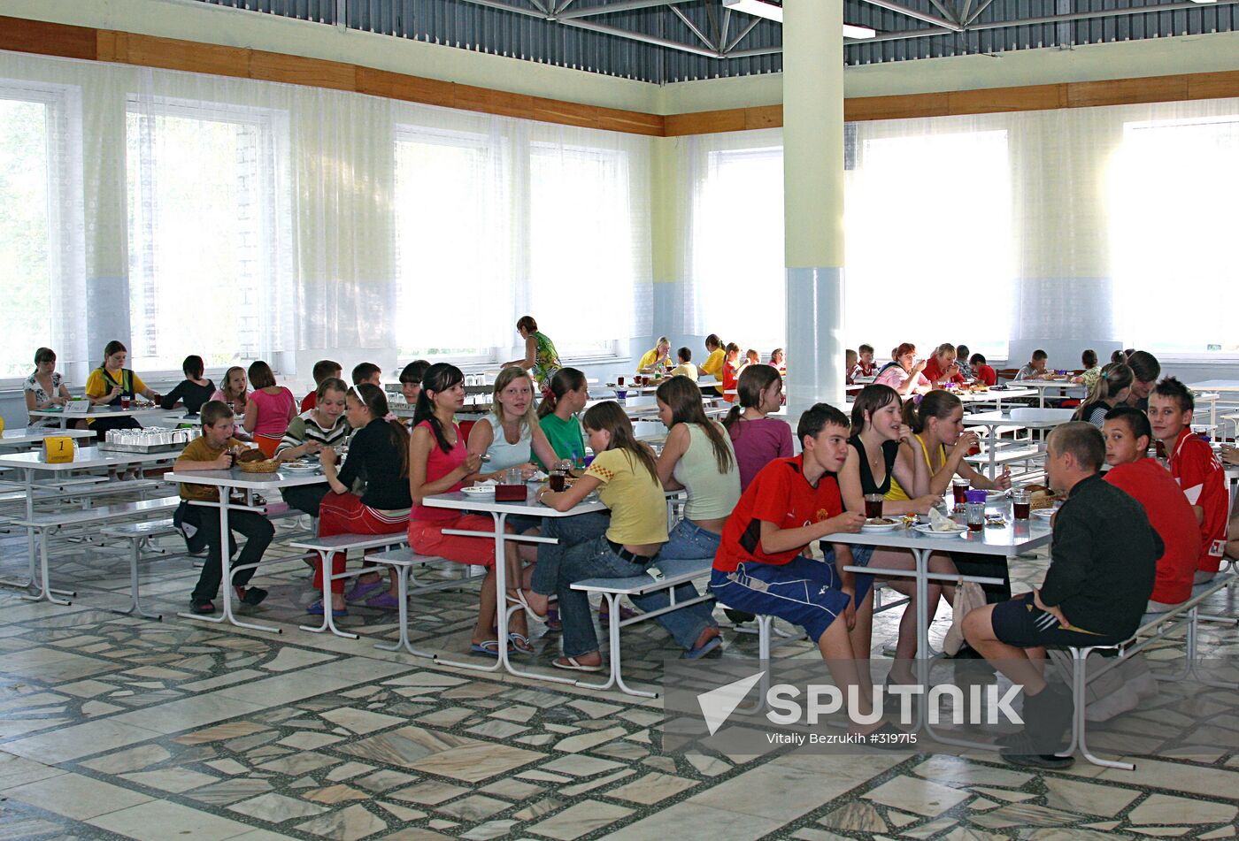Food poisoning at Solnechny summer camp for children