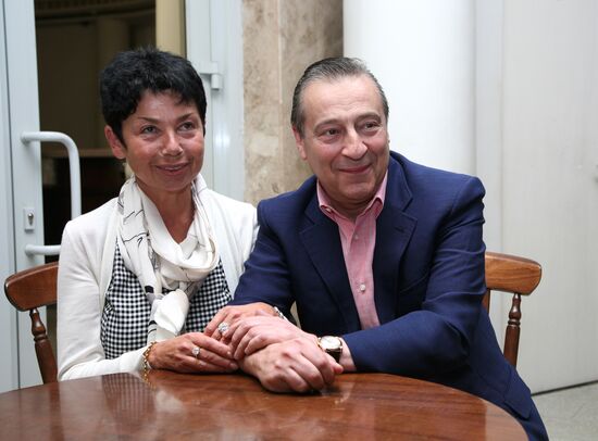 Gennady Khazanov and his wife