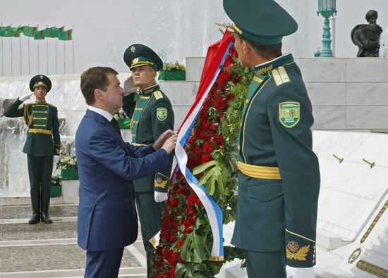 Dmitry Medvedev, Turkmenistan