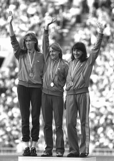 Soviet athletes Olga Mineyeva. N. Olizarenko and T. Providokhina