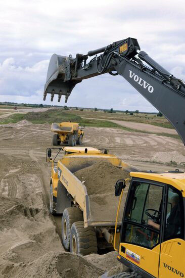 Construction of Primorskoye Koltso highway