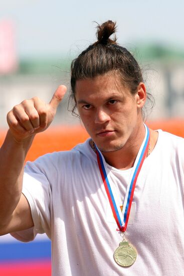 Bogdan Pishchalnikov (discus throwing)
