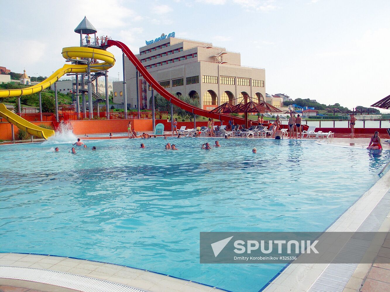 Five-star hotel Nadezhda