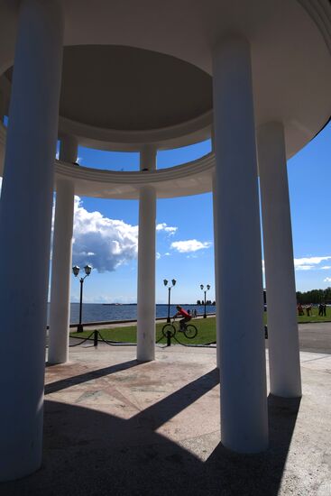Onezhskaya Embankment